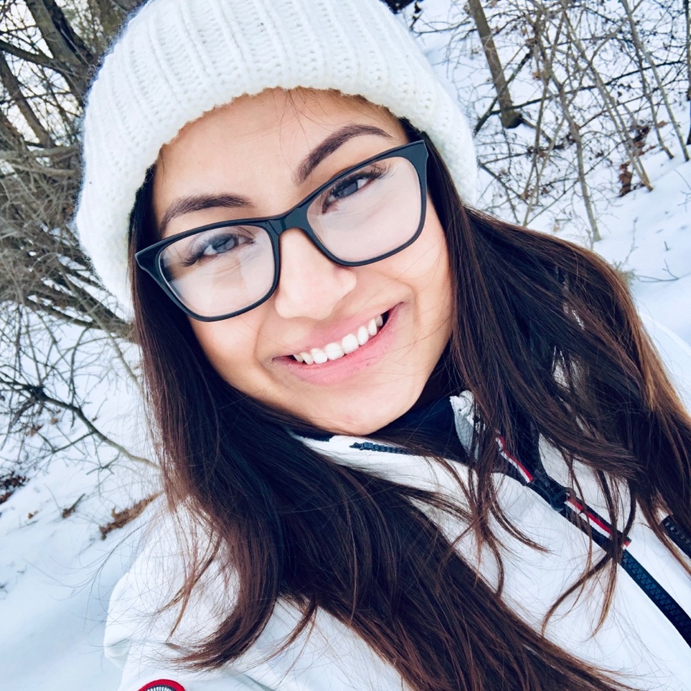 Meet your Posher, Andrea